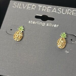 NWT Silver Treasures Sterling Silver Multicolor Crystal Pineapple Stud Earrings